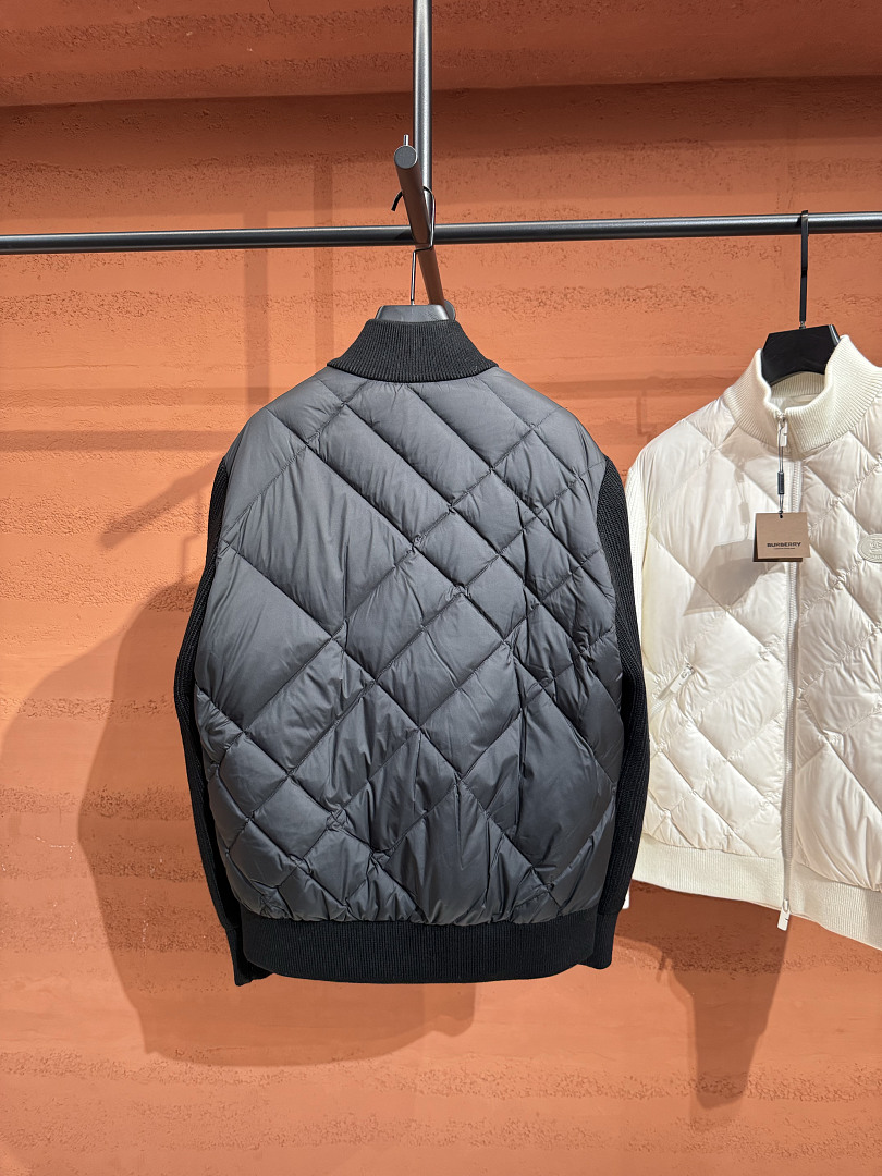 Burberry 3306-86L - Image 18