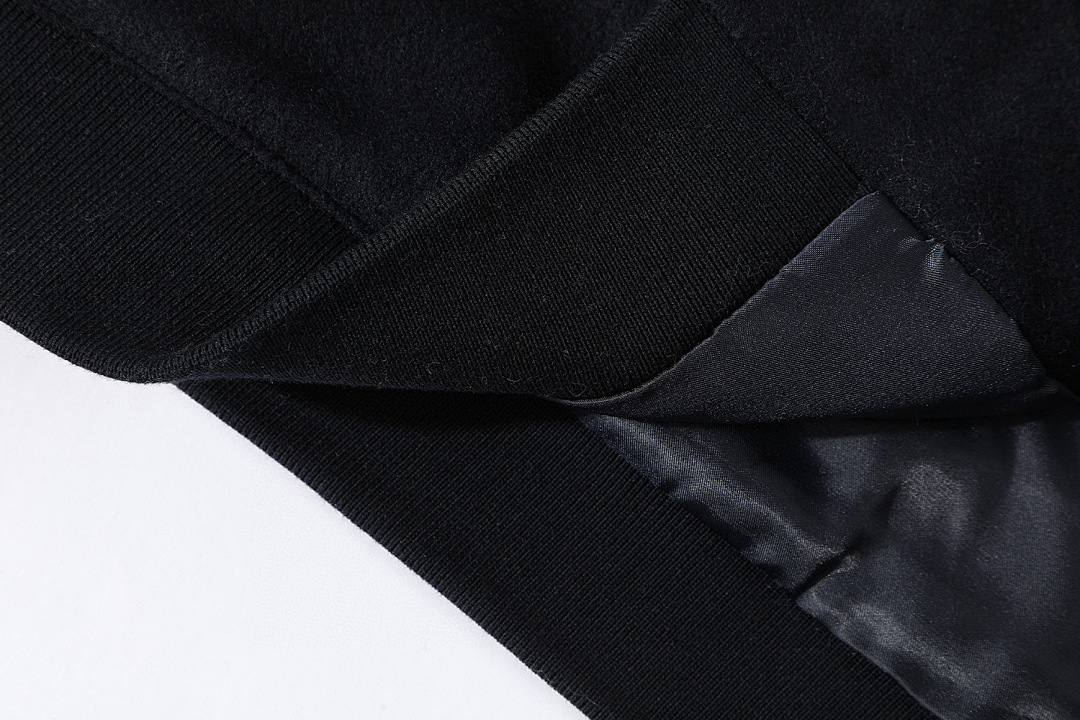 Miu Miu 524055 -51L - Image 10