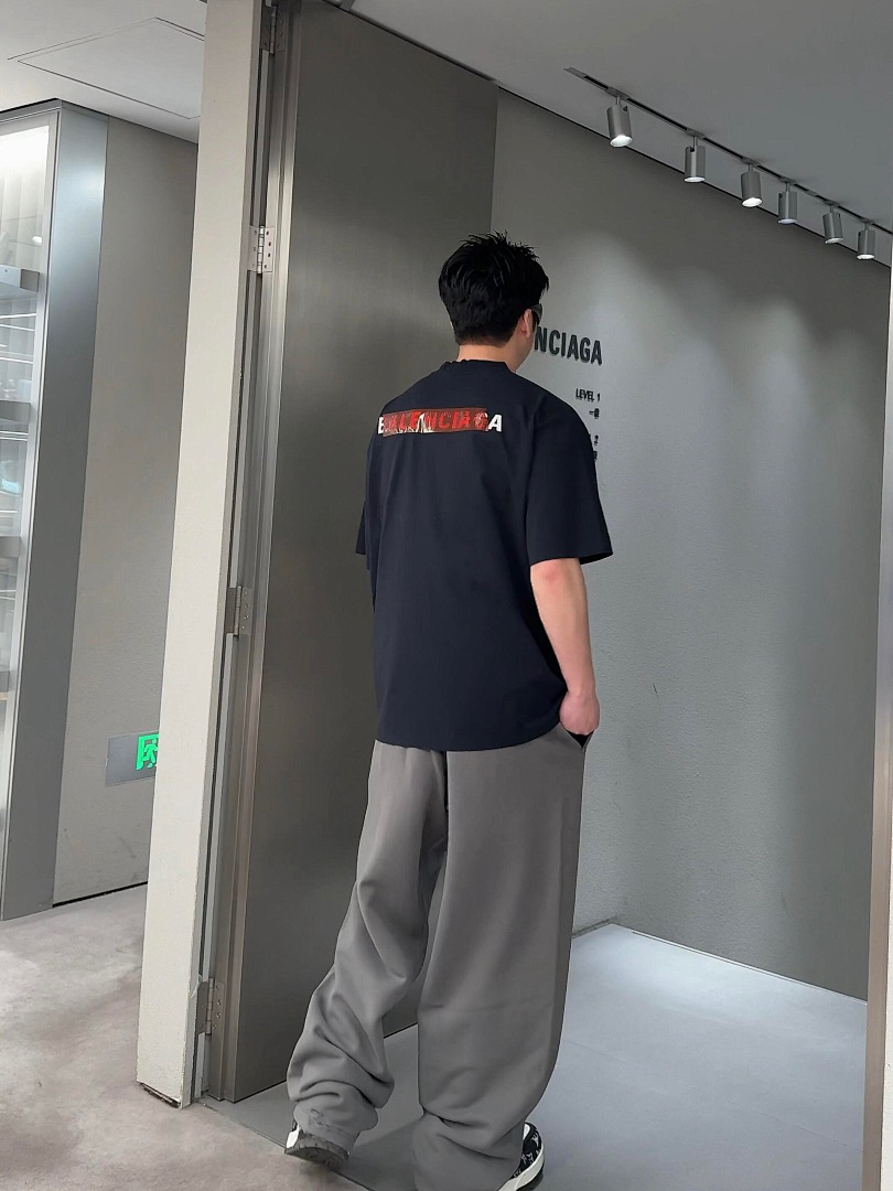 Balenciaga 31069-36L - Image 4
