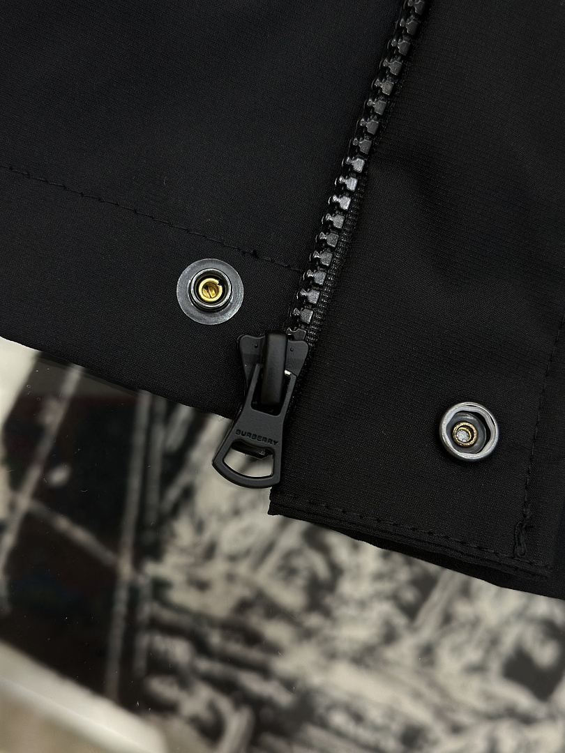 Burberry 5152−8L - Image 14