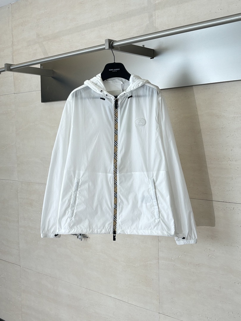 Burberry 3183-2L - Image 17