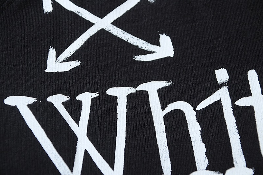 Off-White . - Image 8