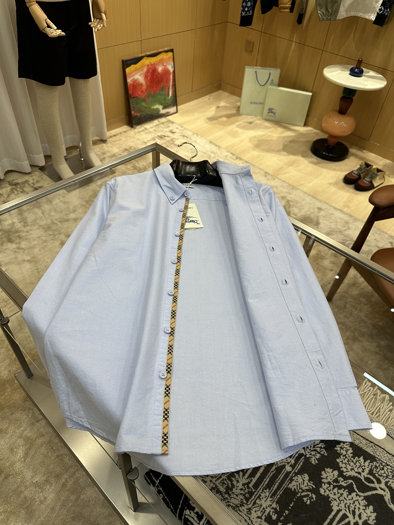 Burberry 552−8L - Image 19