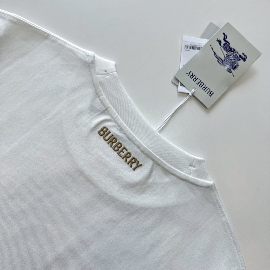 Burberry 526213−51L - Image 18