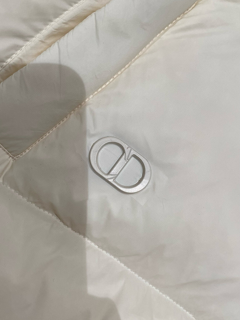 Dior 51992-8L - Image 16