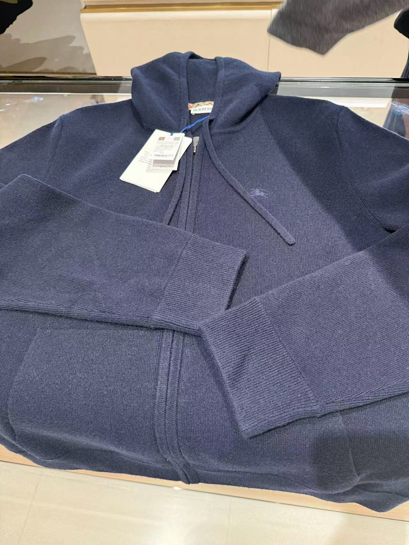 Burberry 6D120-61L - Image 2