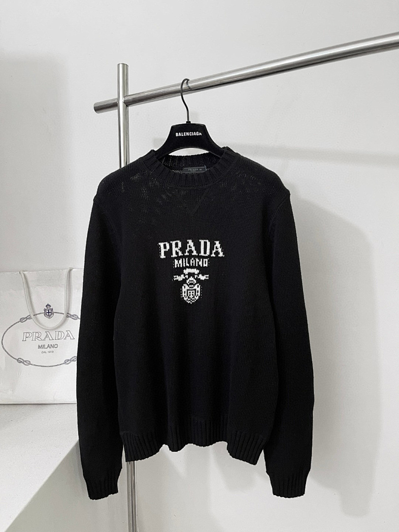 Prada 625269-60L - Image 17