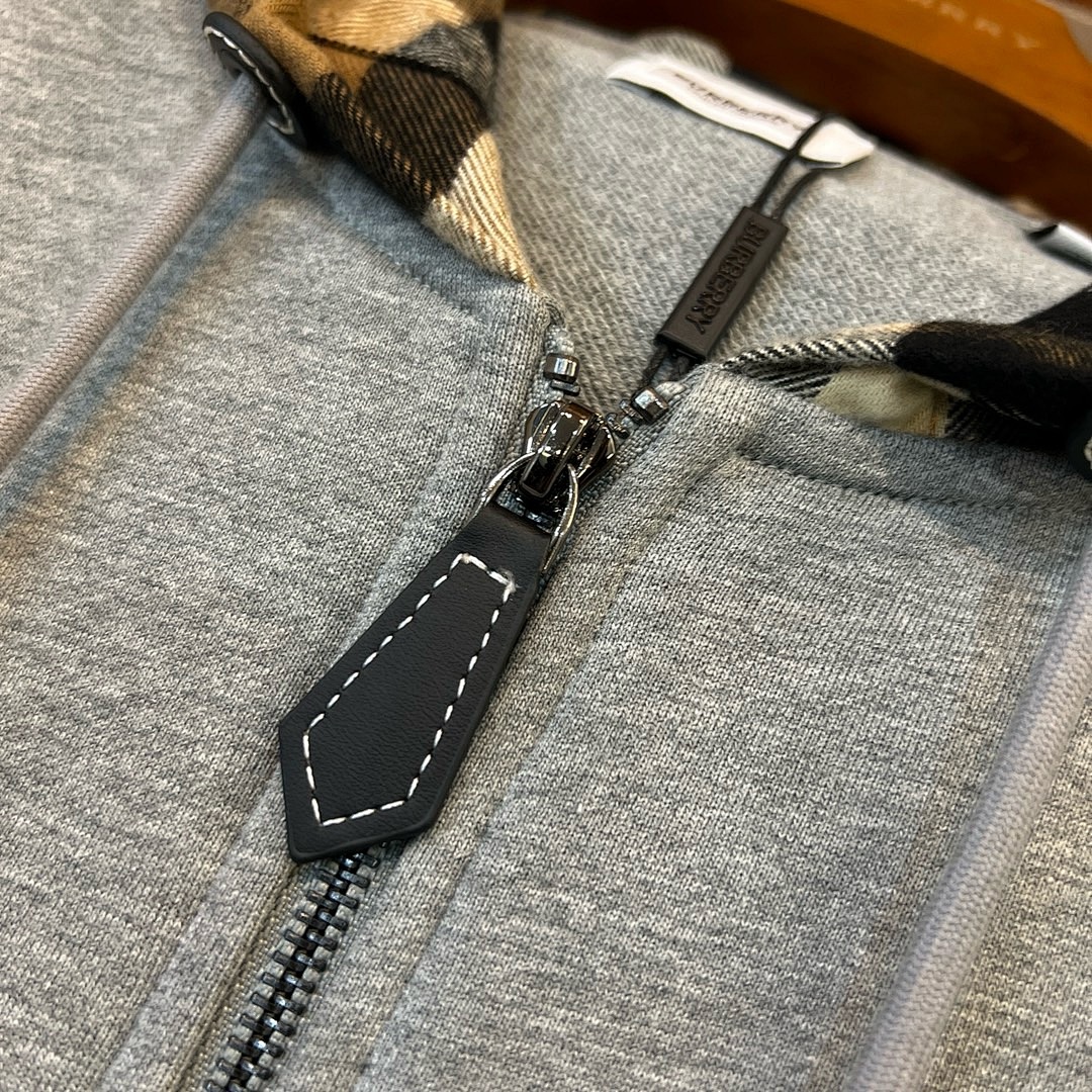 Burberry 6B013-65L - Image 25