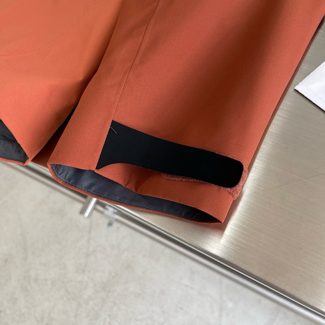 Arc'teryx — - Image 25