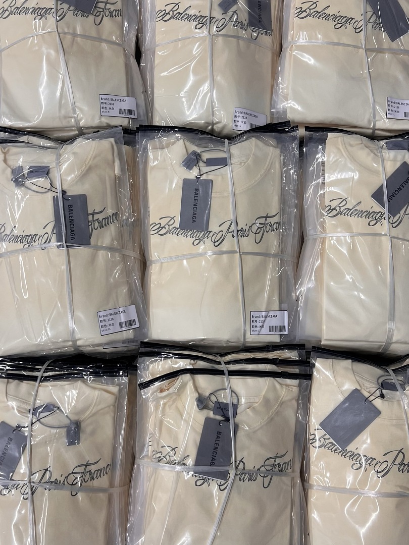 Burberry 52138−51L - Image 6