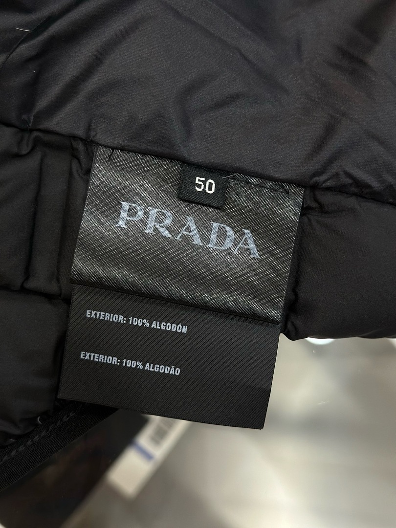 Prada 5214−8L - Image 12