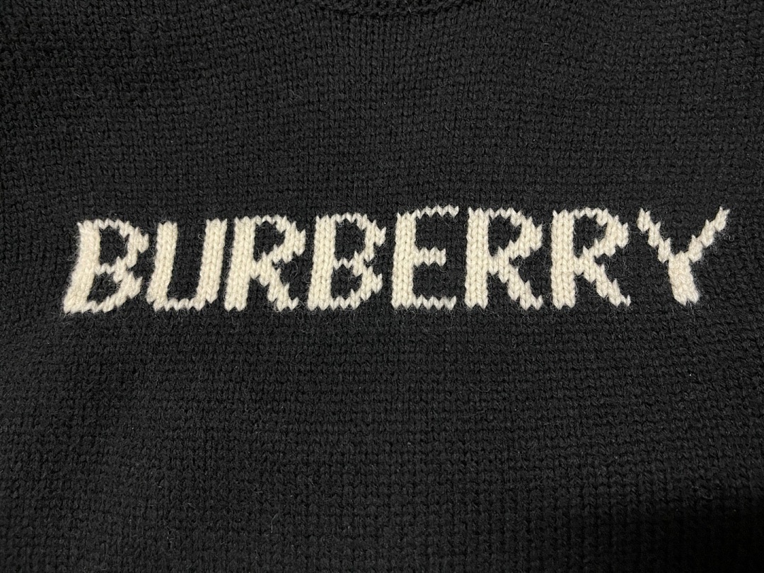 Burberry L68D012-61L - Image 11