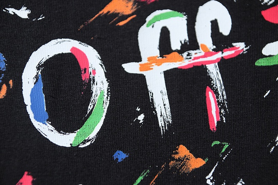 Off-White . - Image 8