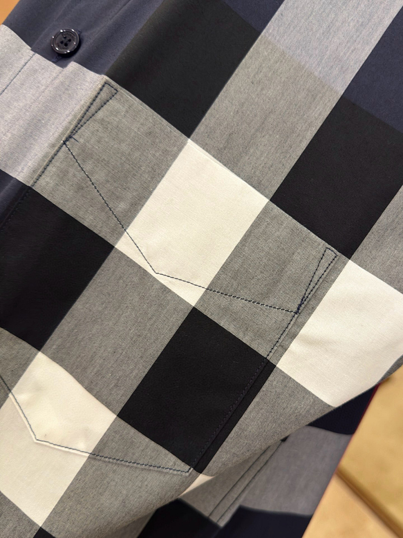 Burberry L68B073-65L - Image 8