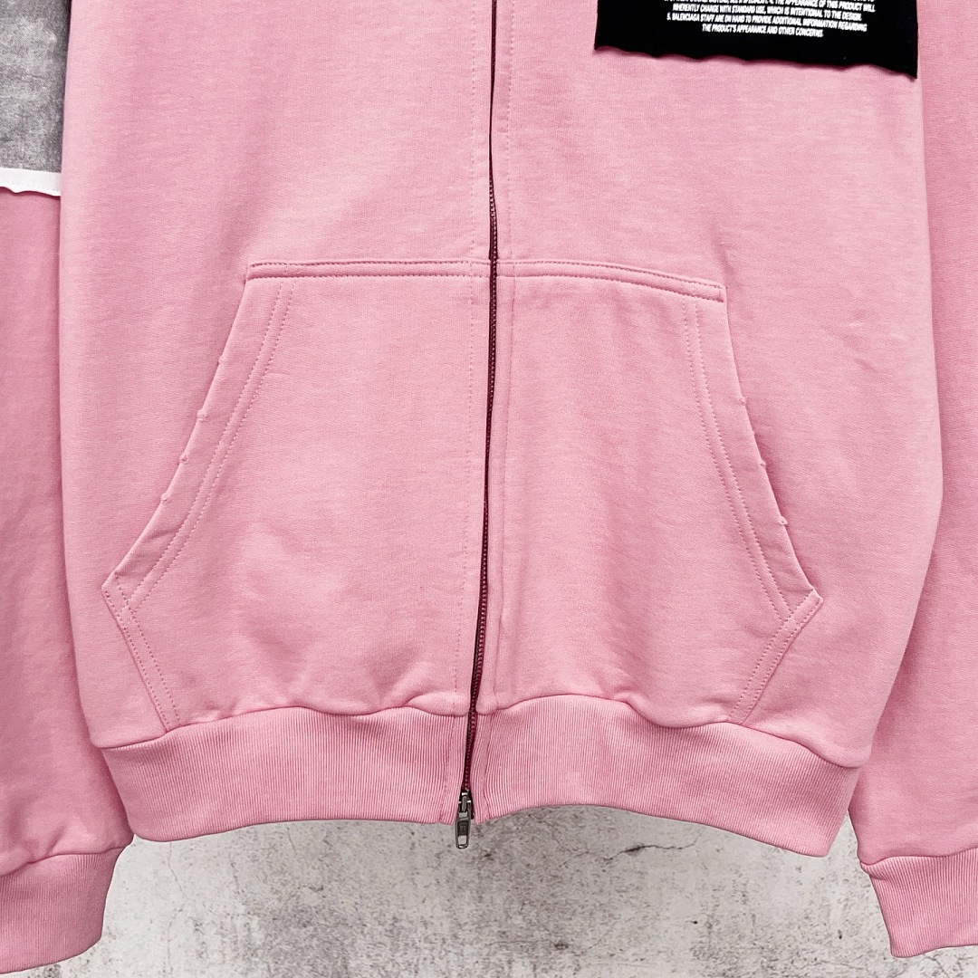 Balenciaga 5300−24L - Image 10
