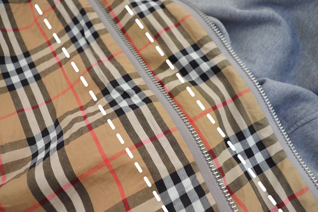 Burberry Yuan - Image 15