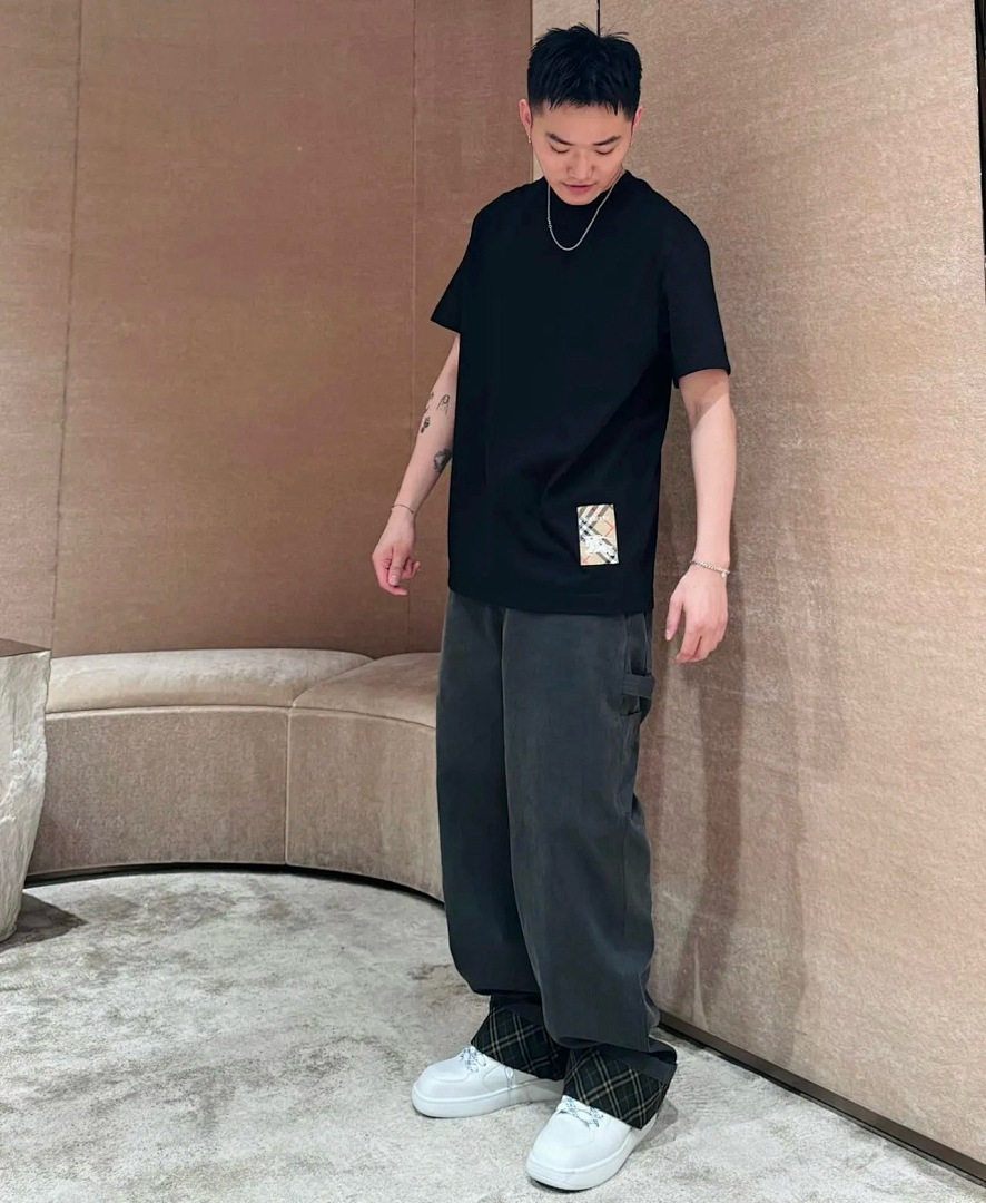 Burberry L687135-63L - Image 30