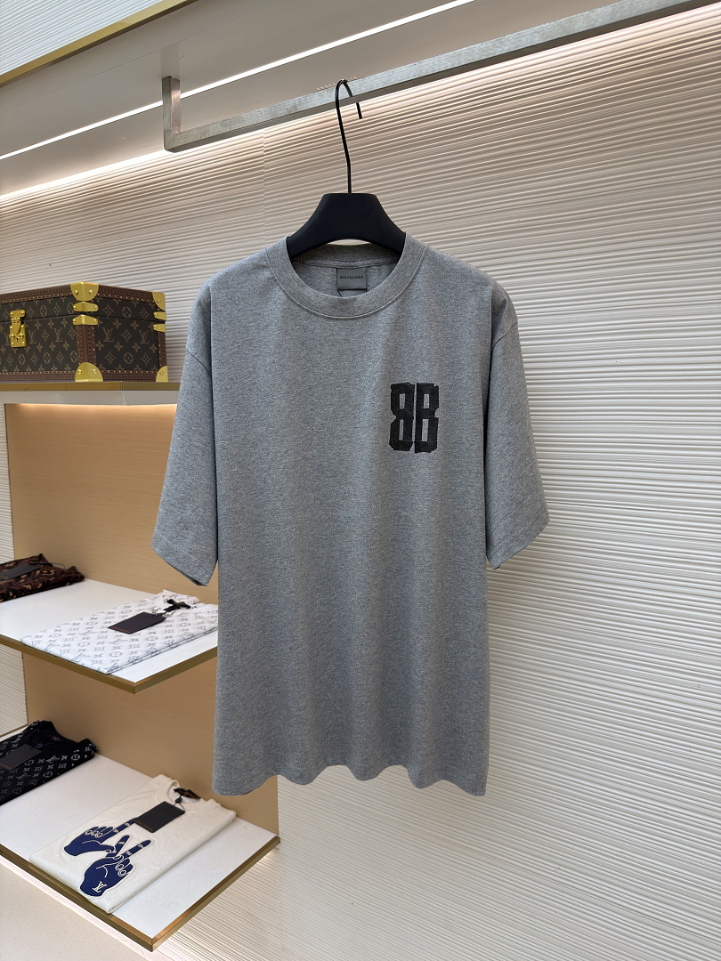 Balenciaga 326200-5L