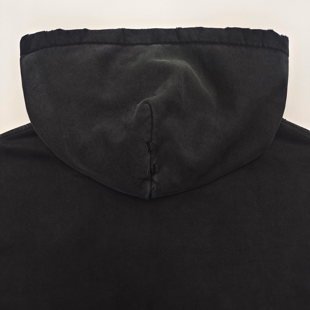 Gallery Dept Yuan - Image 7
