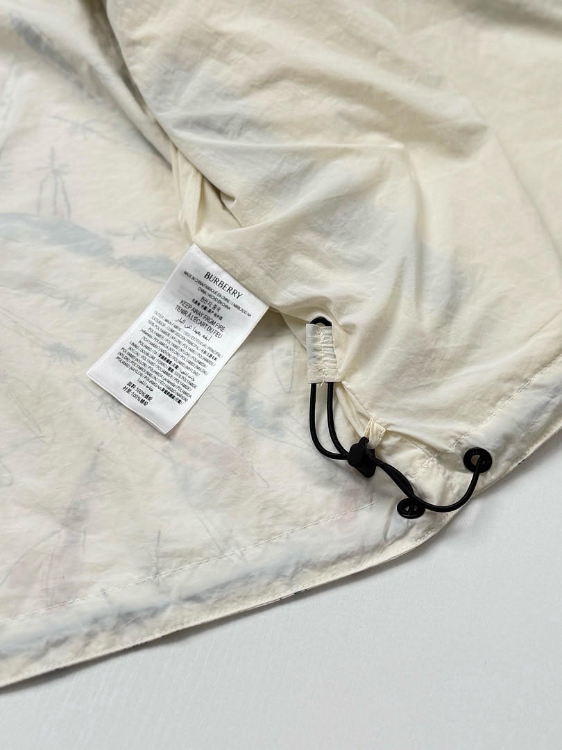 Burberry 3223-2L - Image 13