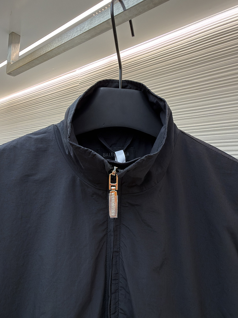 Balenciaga 525370-51L - Image 5