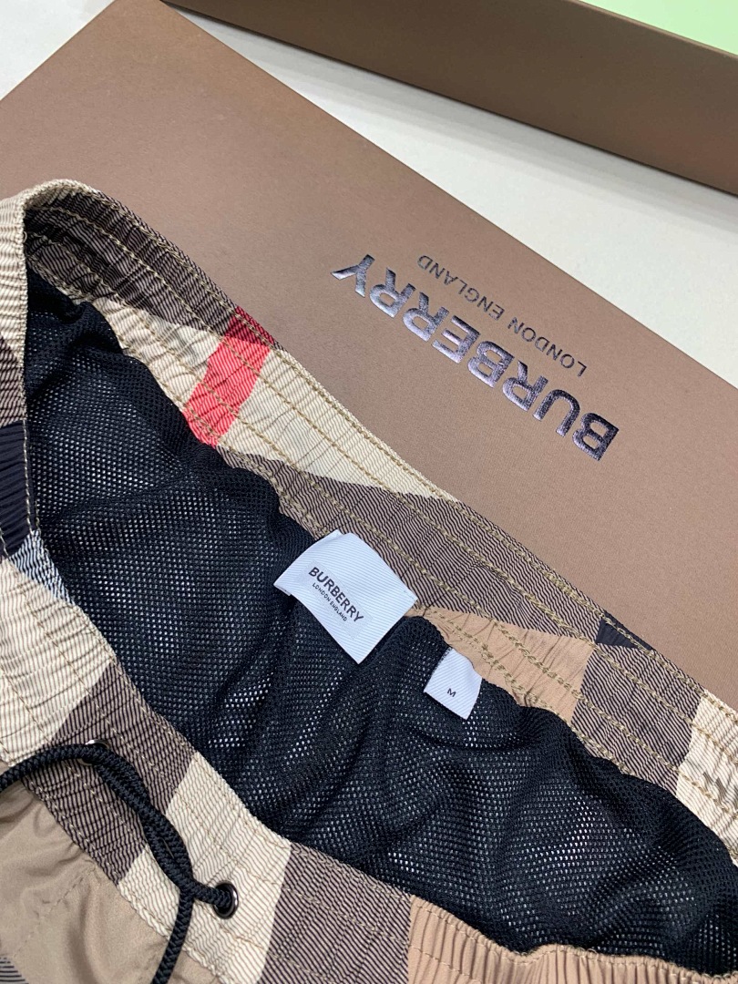 Burberry Yuan - Image 8