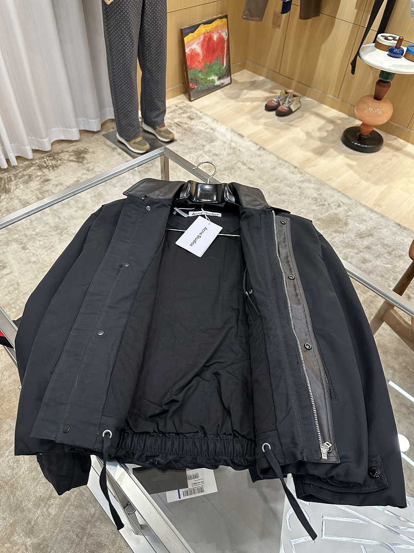 Acne Studios 52130−51L - Image 9