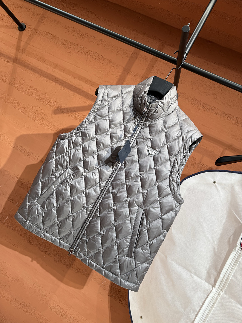 Prada 3211-86L - Image 30