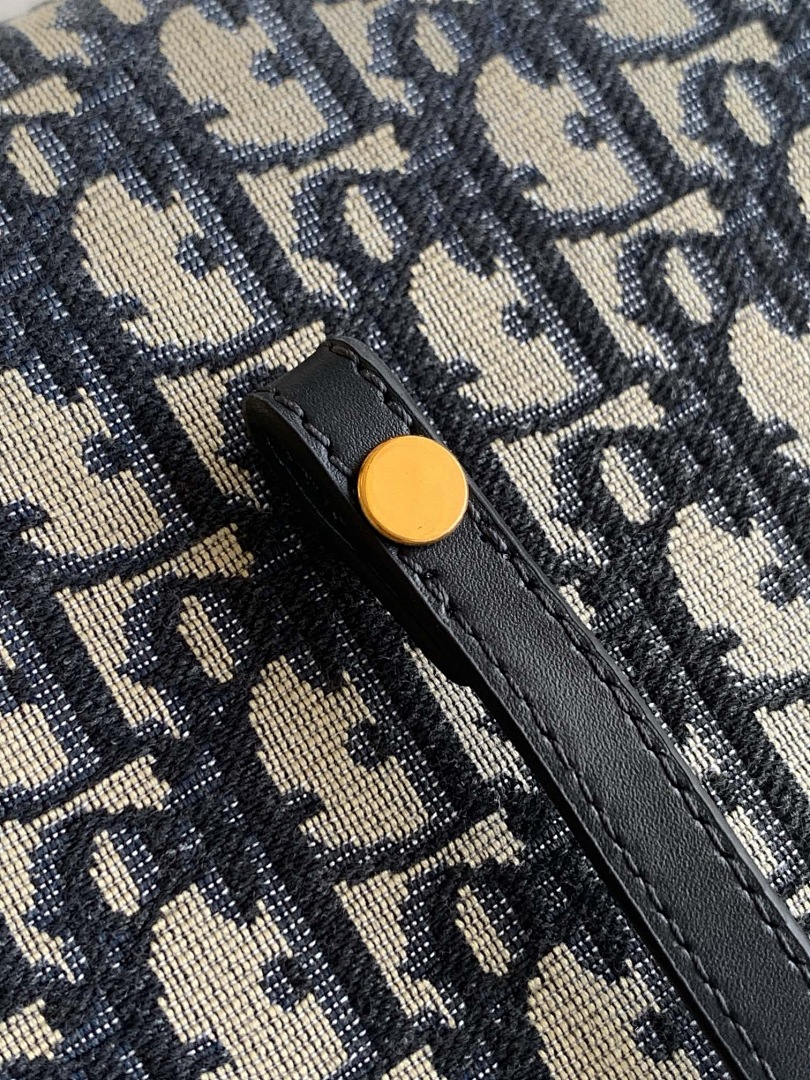 Unbranded —62107-72L - Image 17