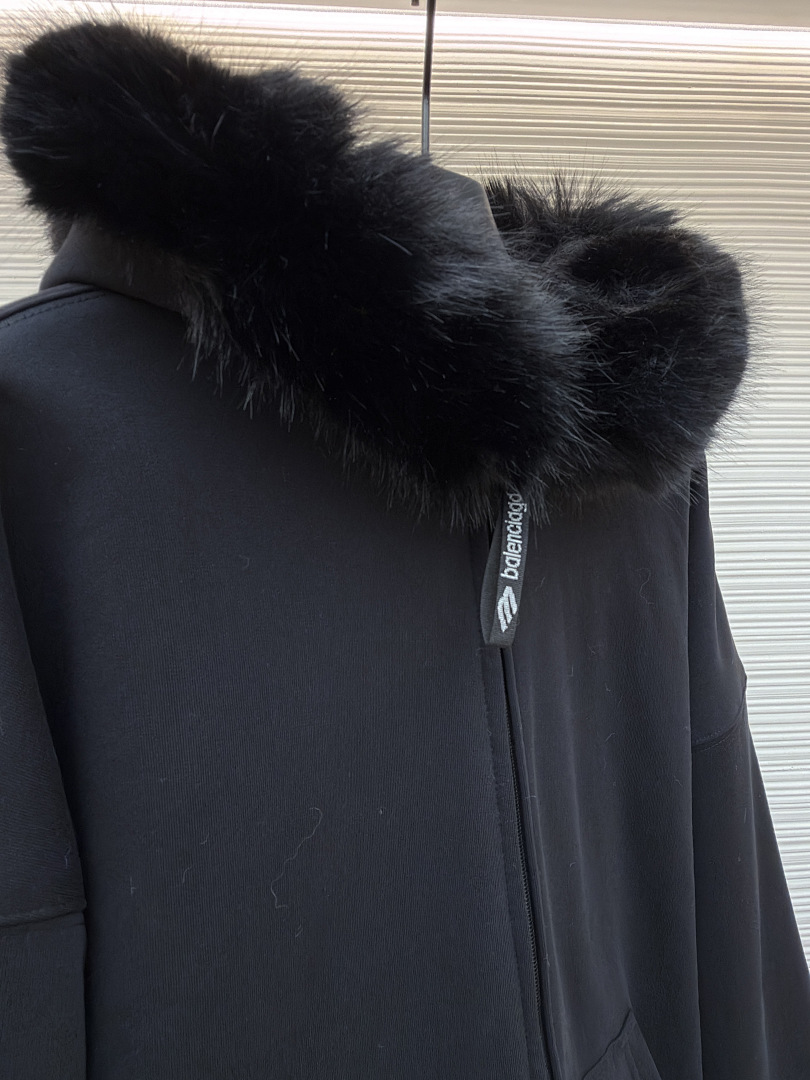 Balenciaga 68039-64L - Image 14
