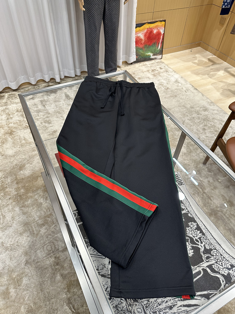 Gucci 308-38L - Image 18