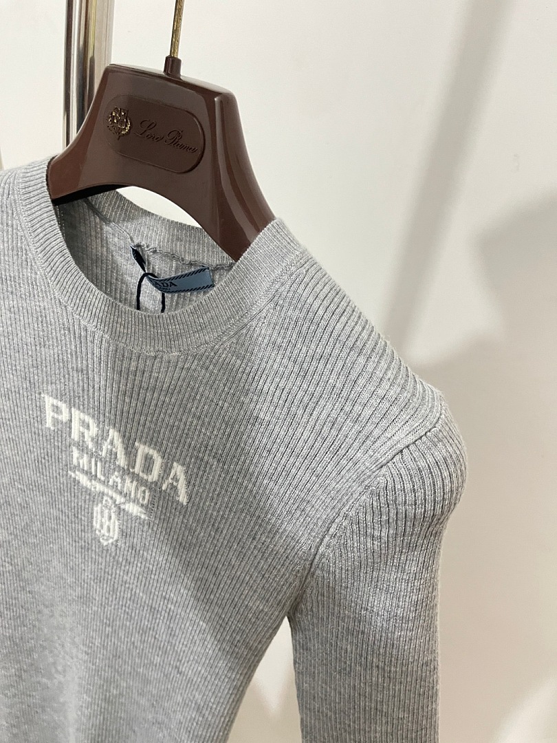 Prada 6780-82L - Image 14