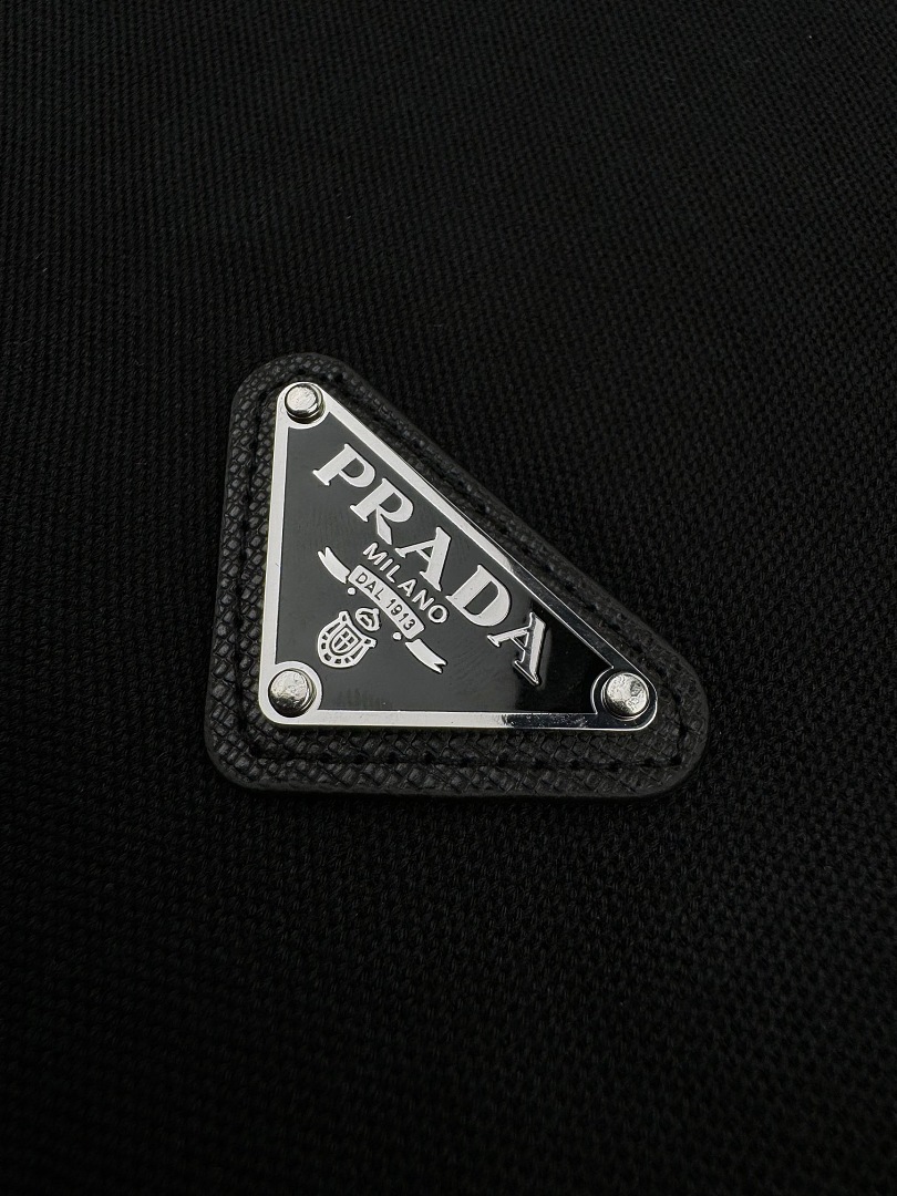 Prada 624066-60L - Image 9