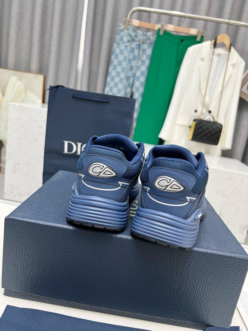 Dior – - Image 44
