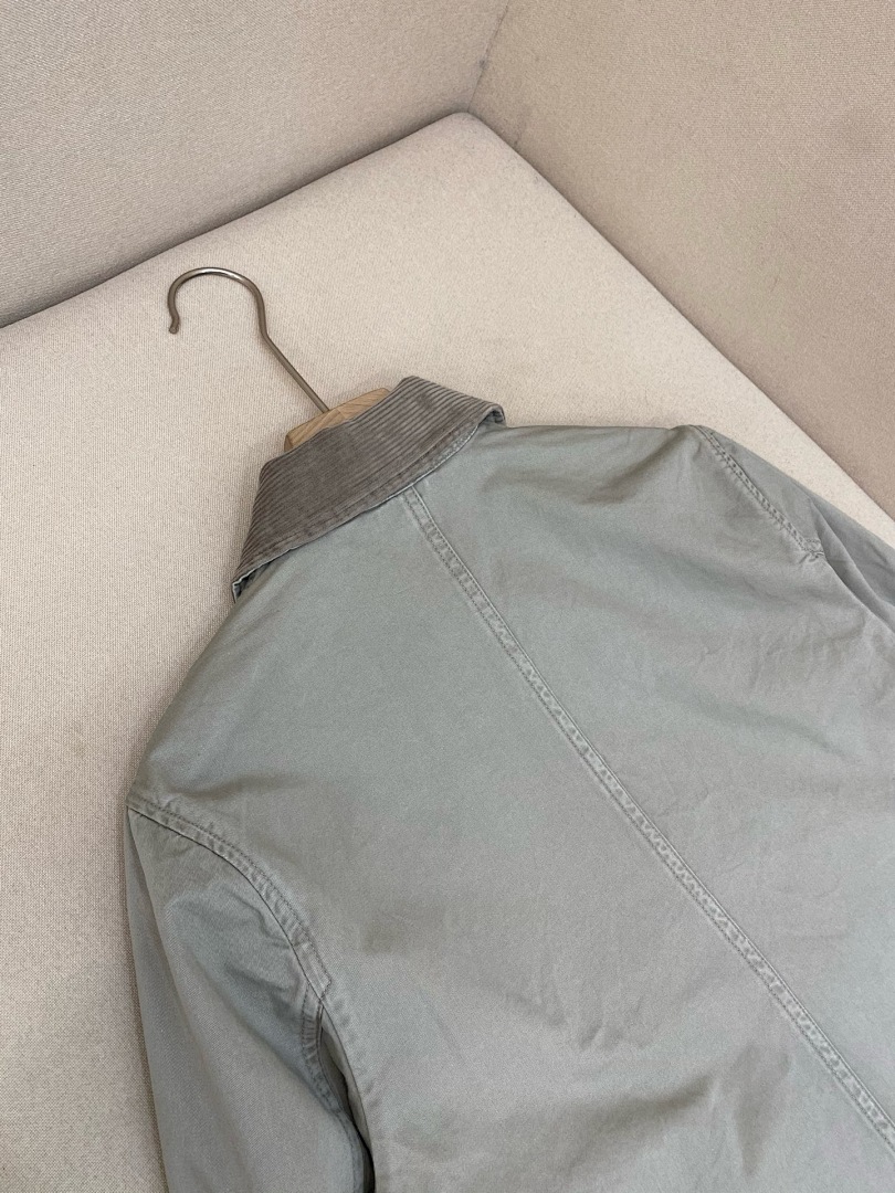 Burberry 37358-8L - Image 13