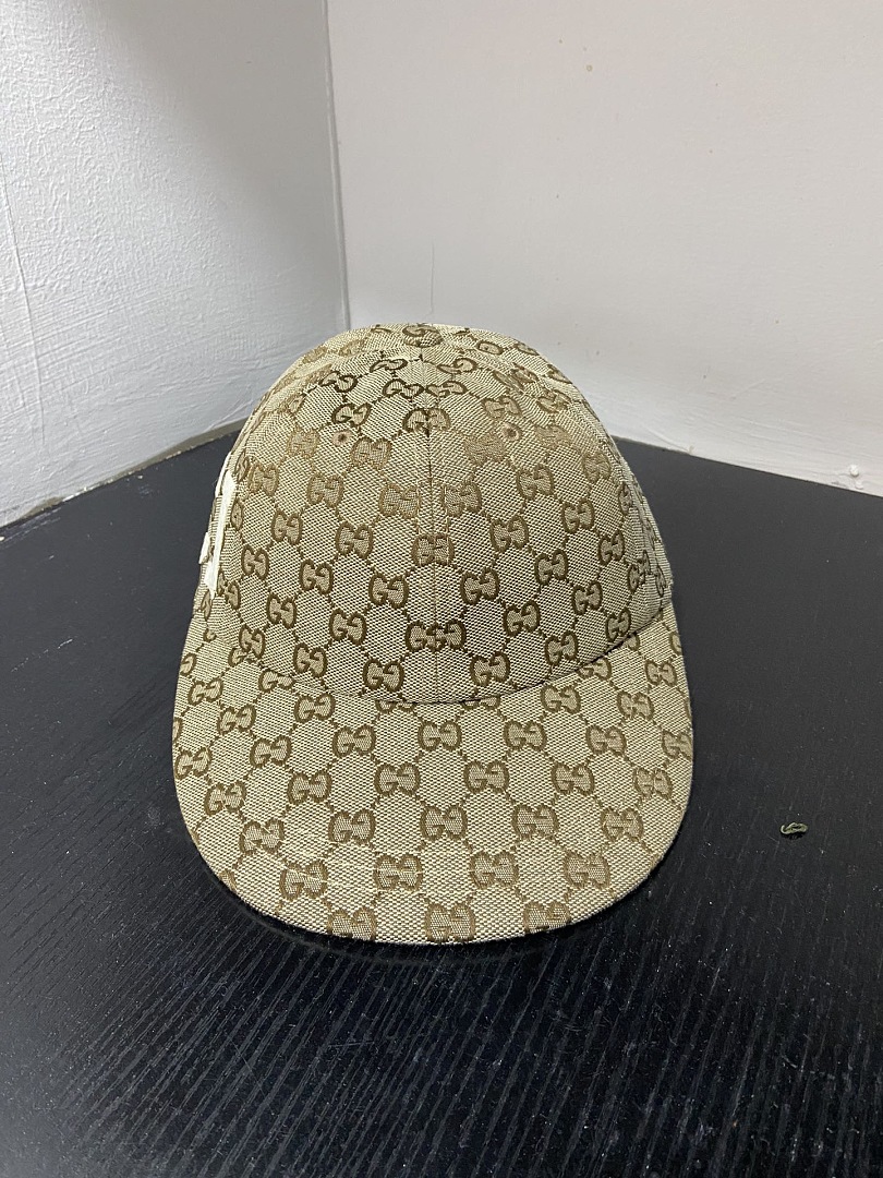 Gucci 622-70L - Image 10