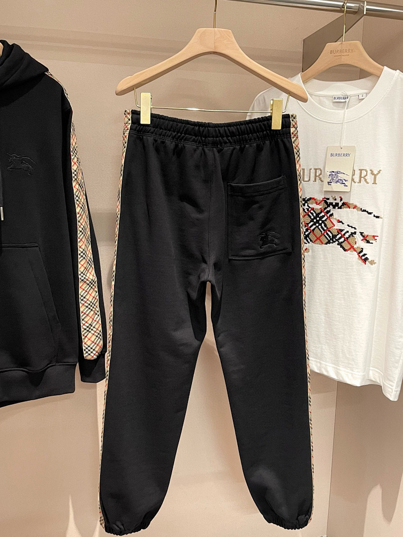Burberry D102-61L - Image 5