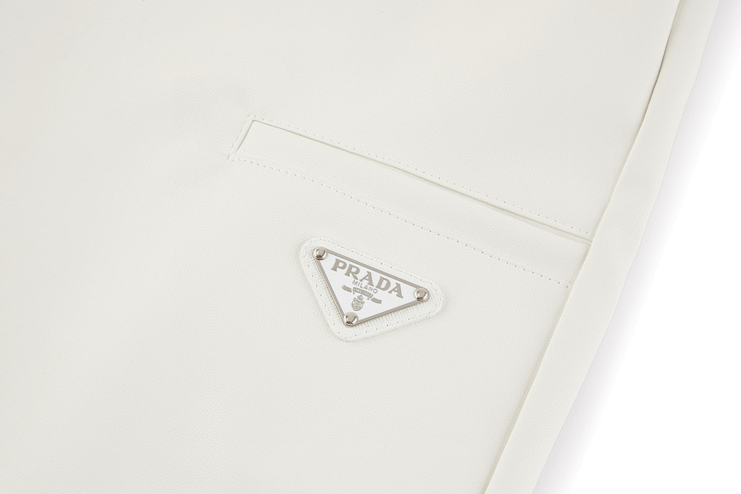 Prada 6265-69L Short - Image 2