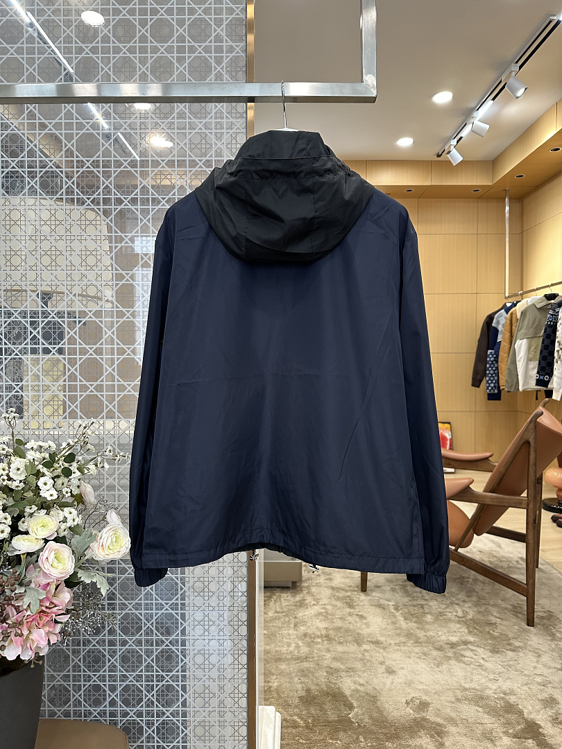 Prada 58971−8L - Image 17