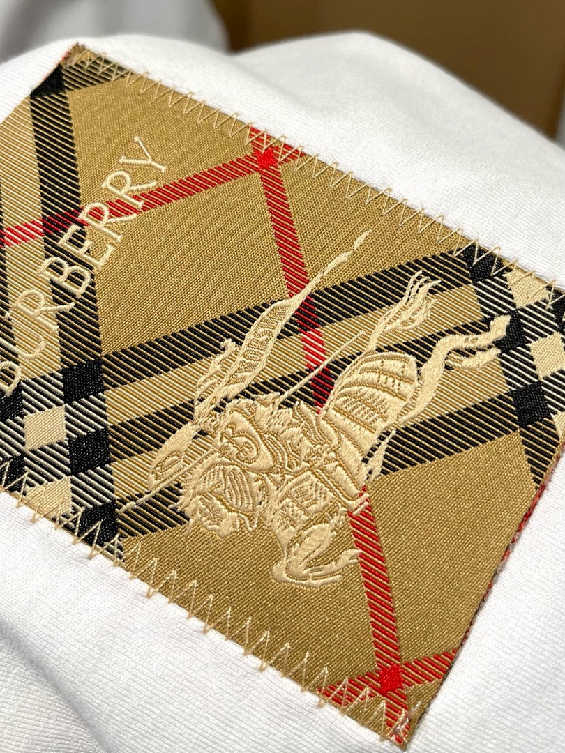 Burberry L68B057-65L - Image 19