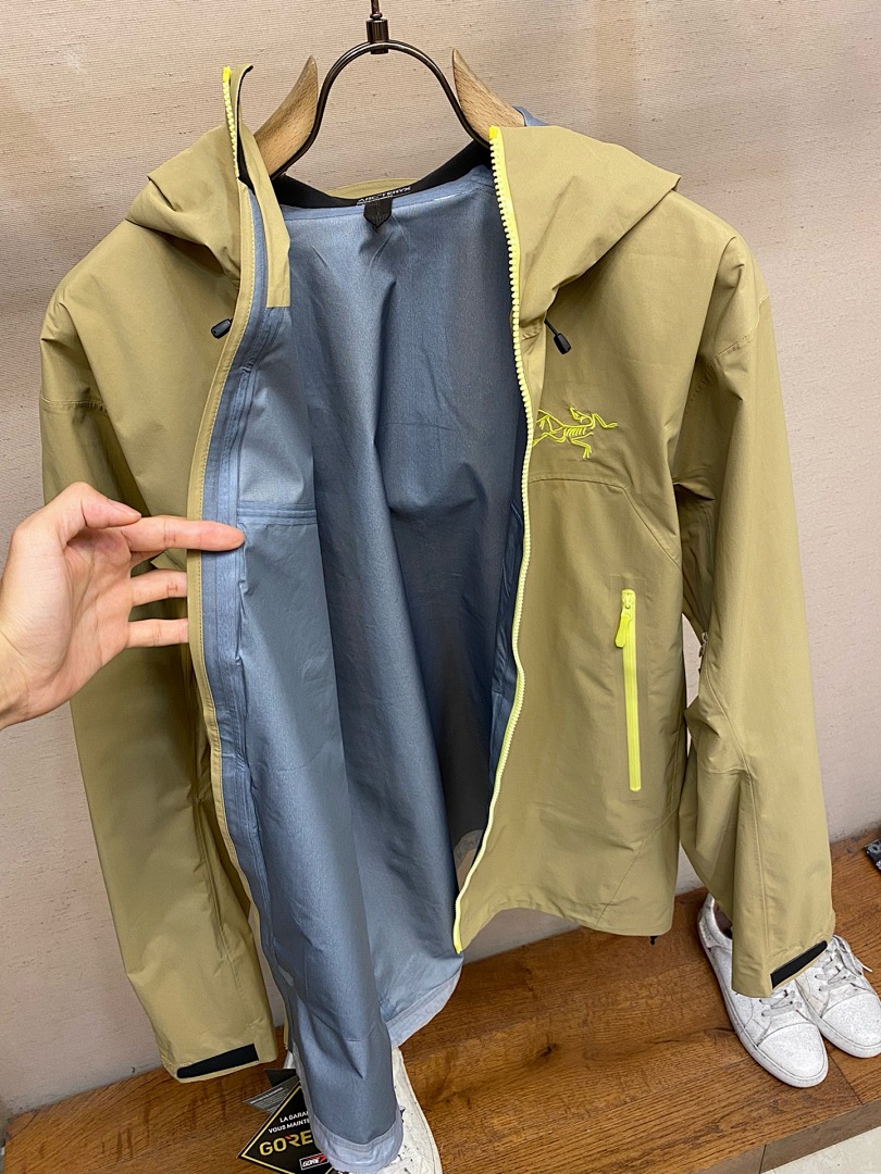 Arc'teryx – - Image 7