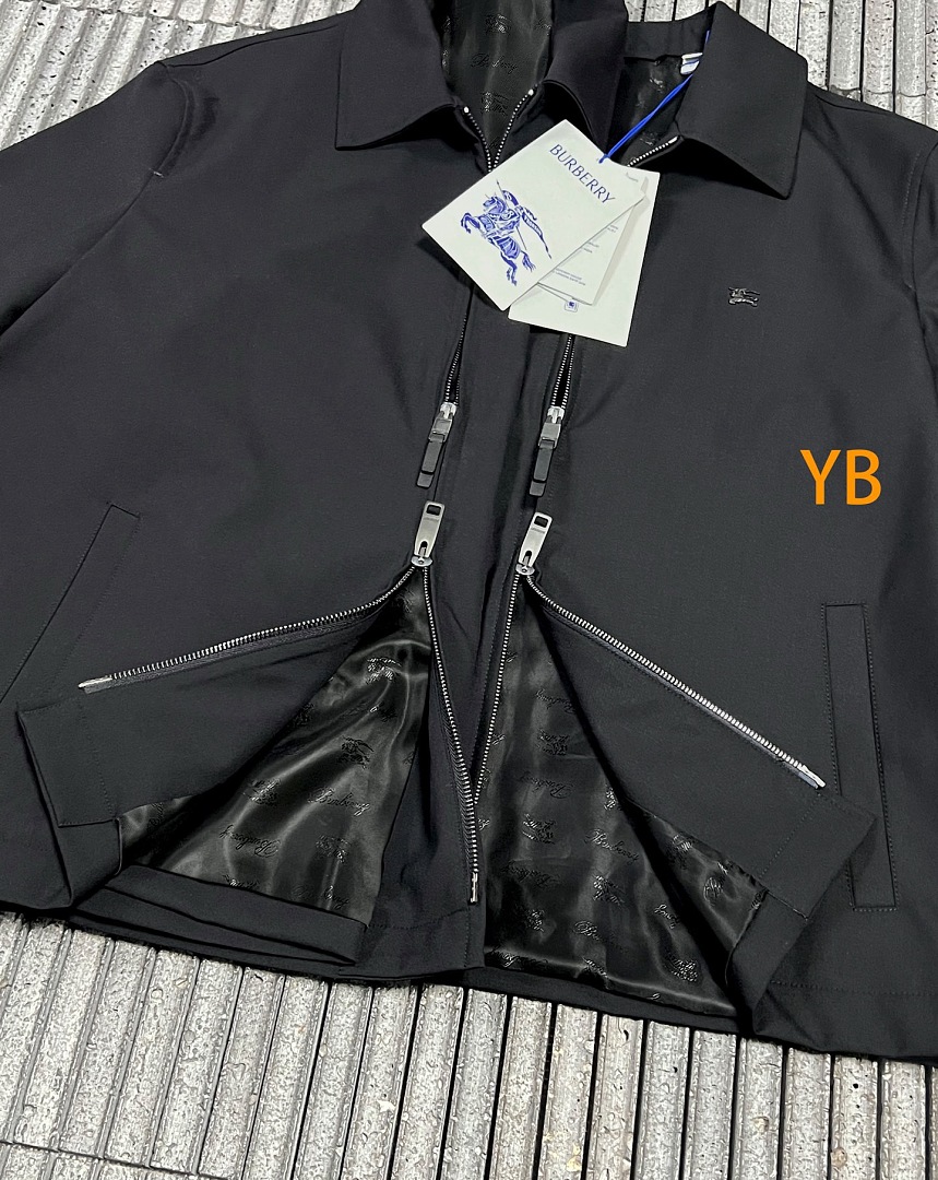 Burberry 526293−51L - Image 12