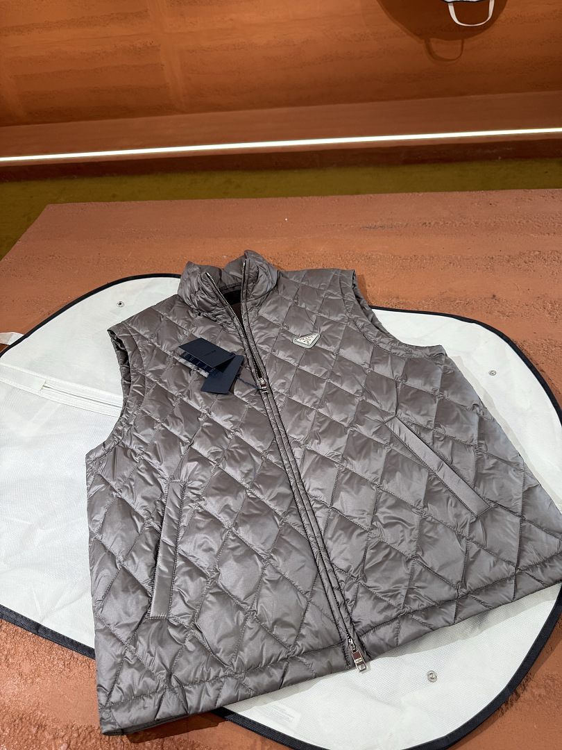 Prada 3211-86L - Image 26