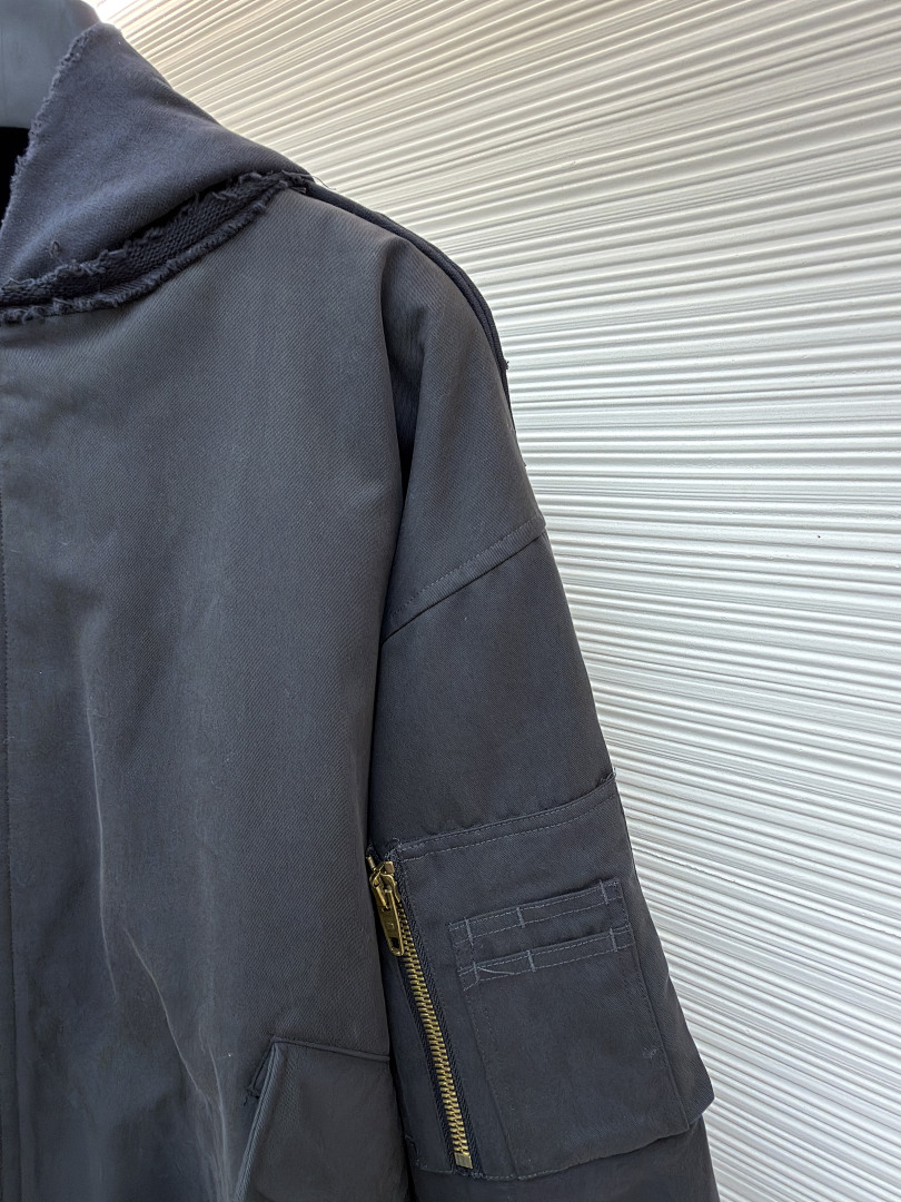 Balenciaga 3084-41L - Image 14