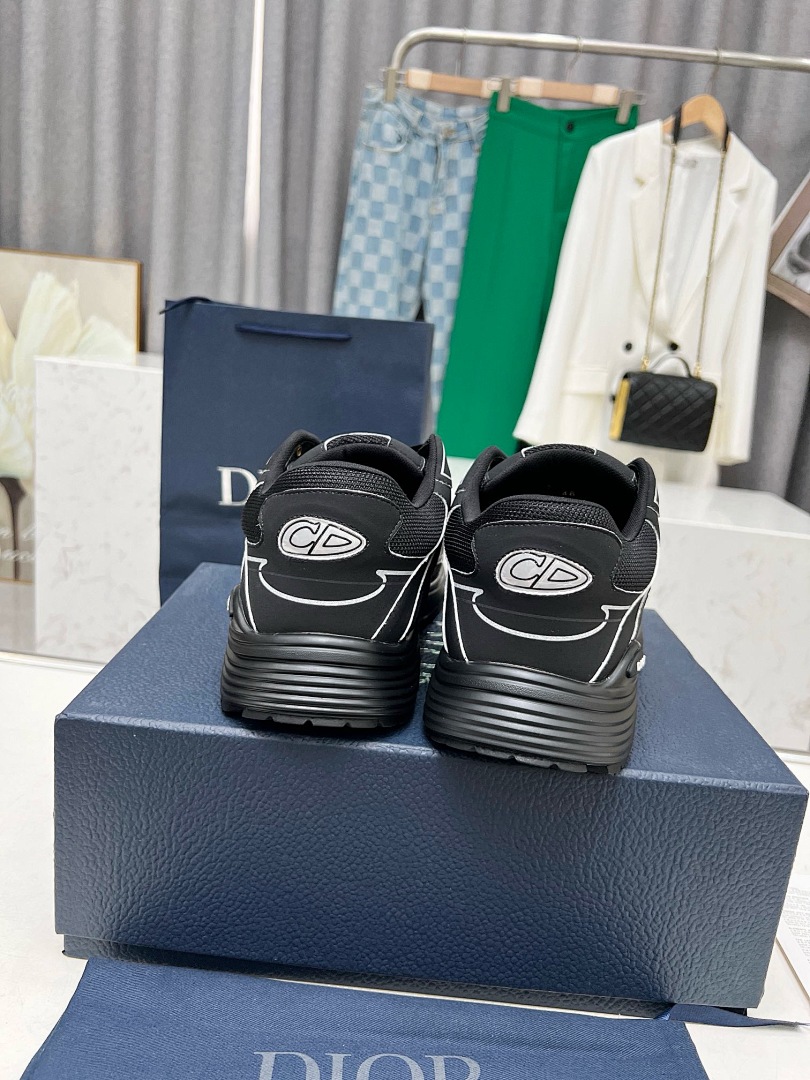 Dior – - Image 36