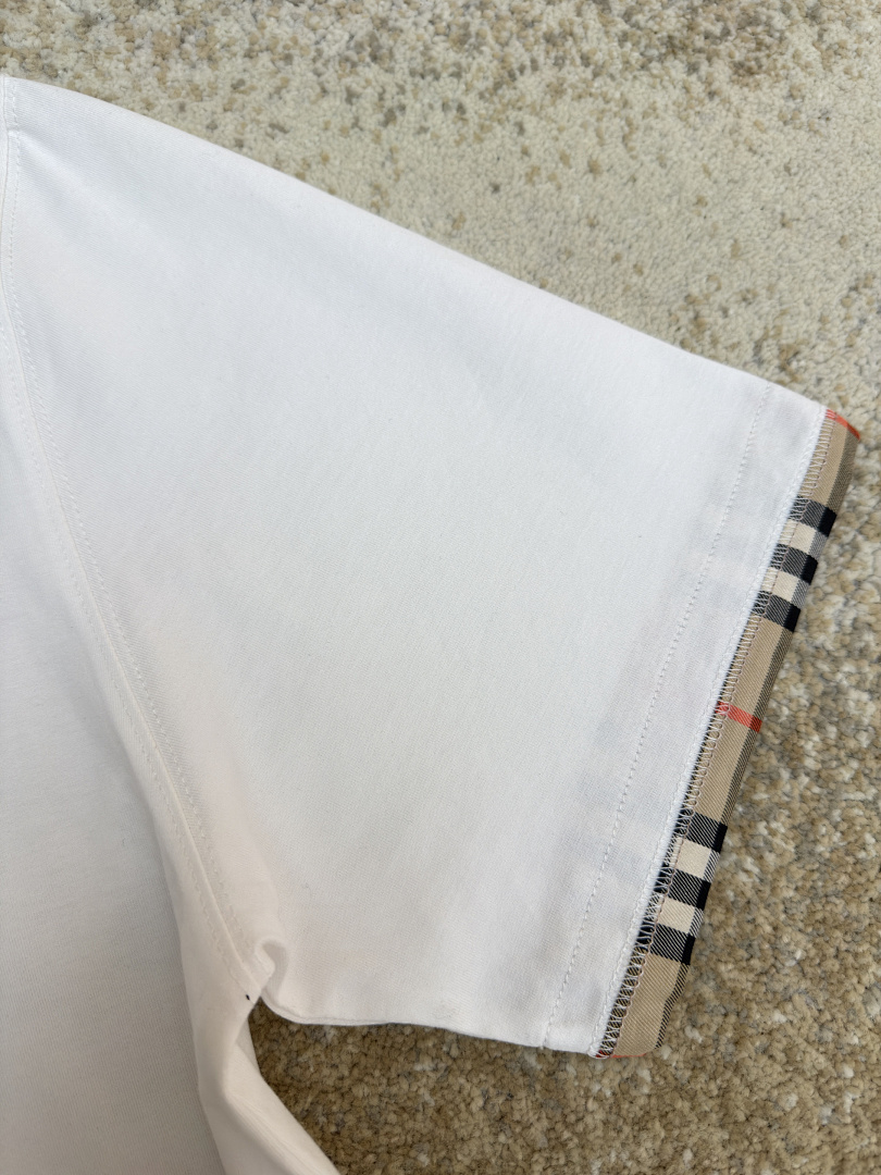 Burberry 52038−51L - Image 14