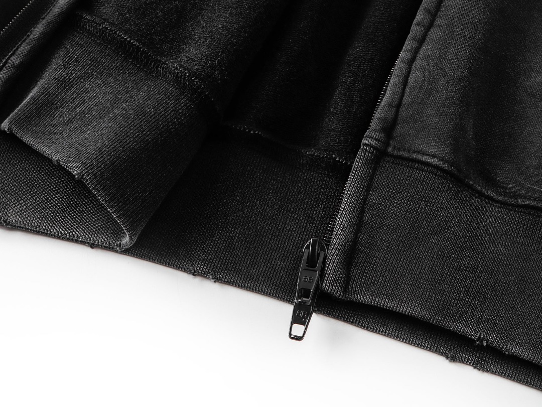 Balenciaga 5270−24L - Image 14