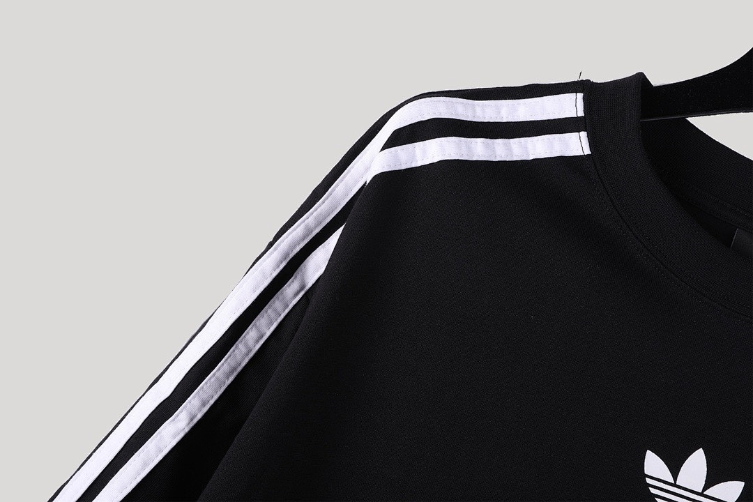 Balenciaga 52255-22L - Image 4