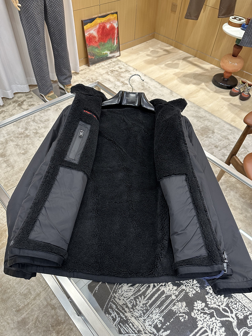 Prada 5149−8L - Image 7