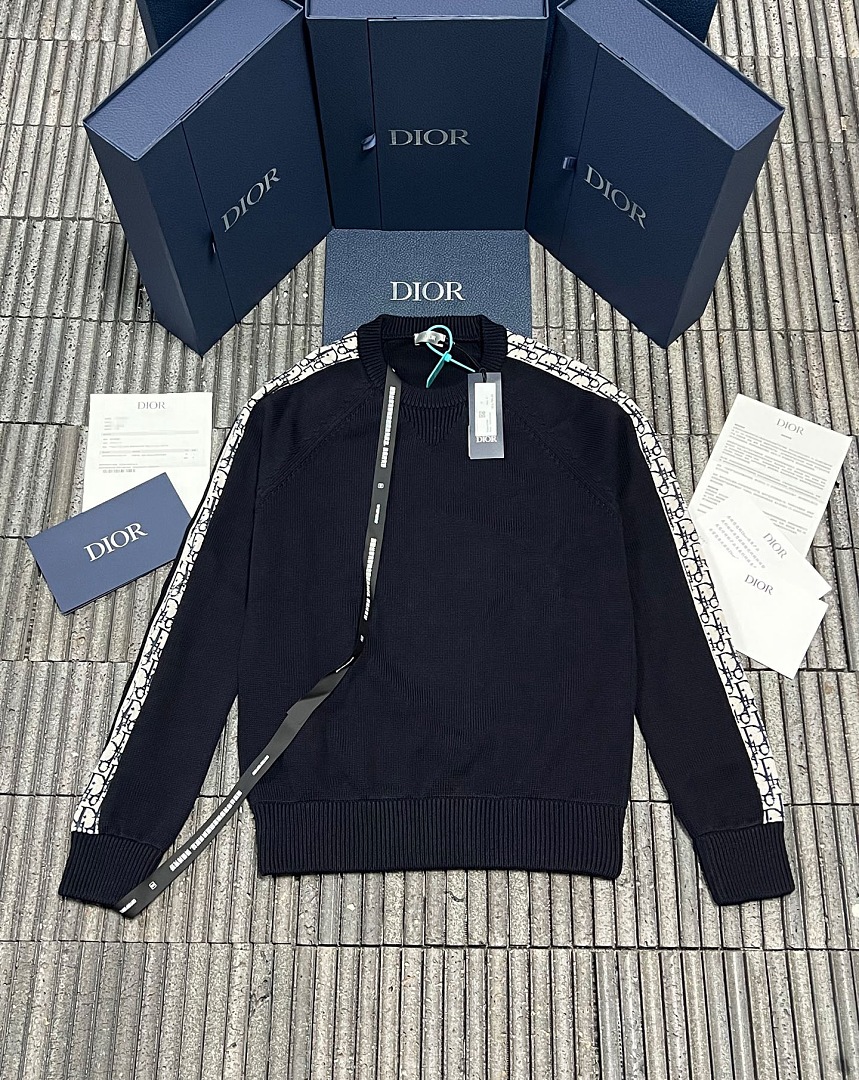 Dior 5008−51L